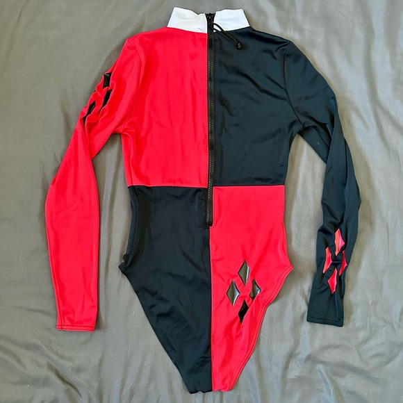 Harley Quinn Reef Suit- Blackmilk - Picture 6 of 12